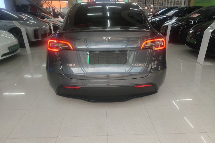 Used Tesla Model Y 2022 Performance High-Performance All-Wheel-Drive Version
