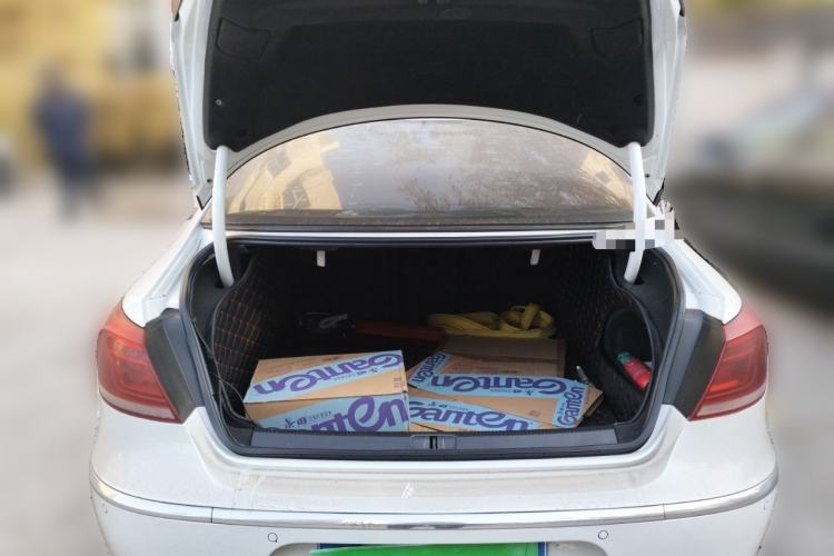 Used Volkswagen FAW-Volkswagen CC 2015 1.8TSI Prestige Model Trunk