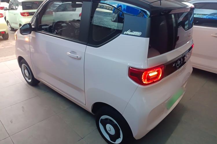 Used Wuling Hongguang MINIEV 2021 Macaron Sandwich Model 170 km Lithium Iron Phosphate