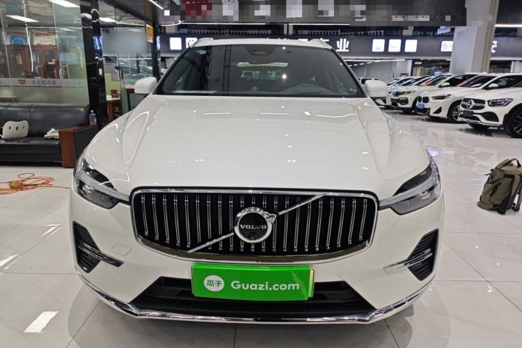 Used Volvo XC60 New Energy 2025 Plug-in Hybrid Long-Range All-Wheel Drive Smart Luxury Edition