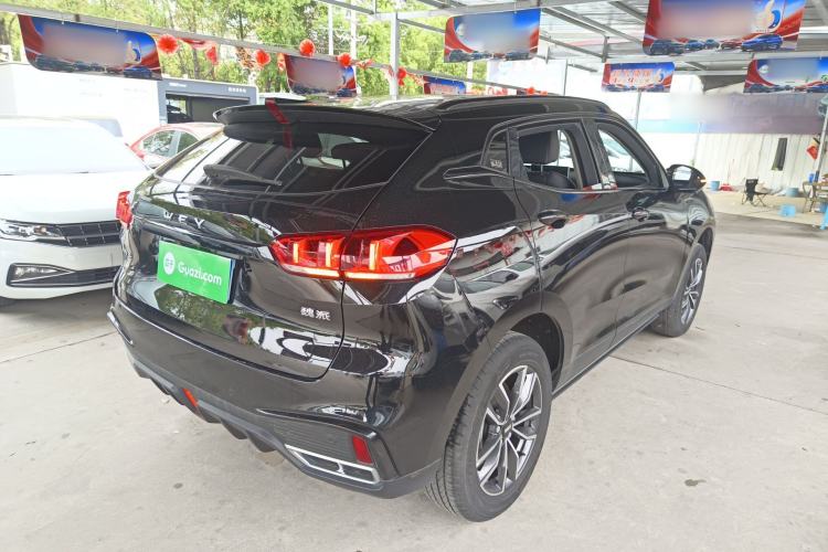 Used Wey VV5 2021 1.5T Two-Wheel Drive Color Pioneer
