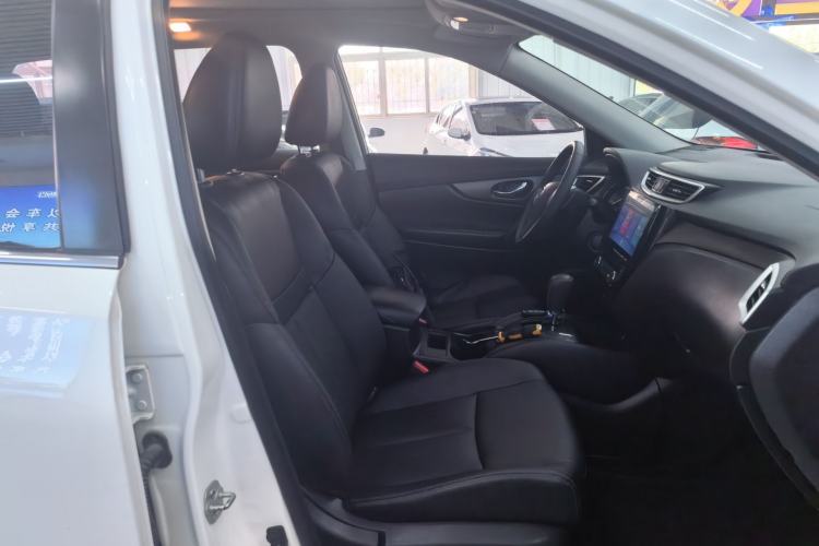 Used Nissan X-Trail 2014 2.0L CVT Comfort Edition 2WD
