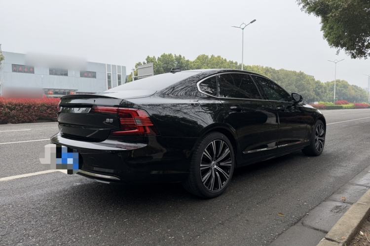 Used Volvo S90 2024 B5 Luxury Smart Edition Exterior 3