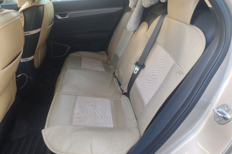 Used Geely Auto Emgrand GS 2016 Elegant Edition 1.3T Manual LingShang Model Left Rear Seat