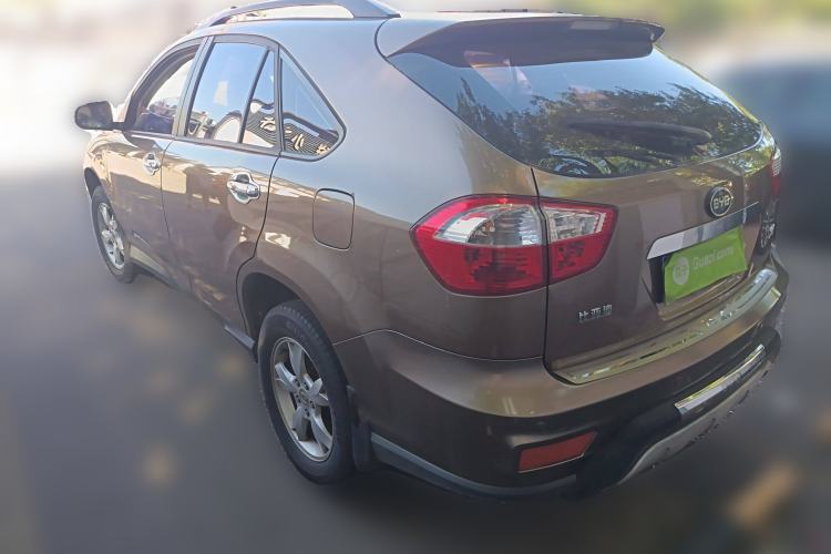 Used BYD S6 2012 2.0L Manual Luxury Version