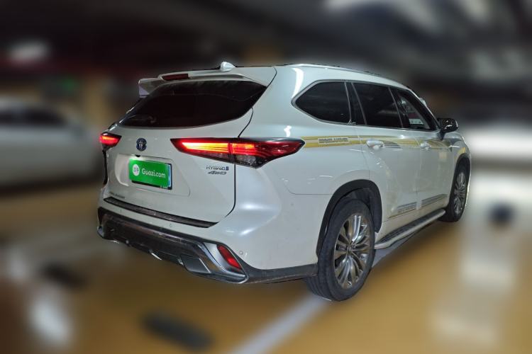 Used Toyota Highlander 2022 Dual-Engine 2.5L Two-Wheel Drive Prestige Edition 7-Seater Rear Right 45 Deg