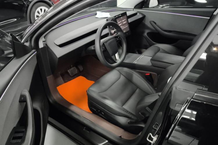 Used Tesla Model 3 2023 Rear-Wheel-Drive Version
