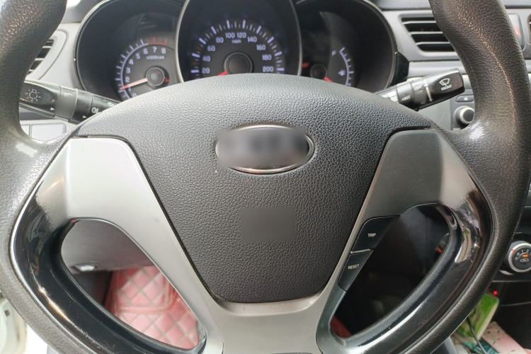 Used Kia K2 2015 Sedan 1.4L Automatic GLS