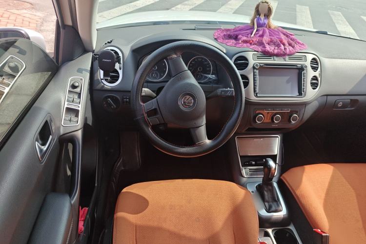 Used Volkswagen Tiguan L 2016 300TSI Automatic Two-Wheel Drive Trend Edition