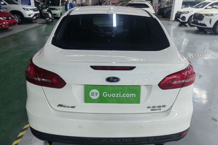 Used Ford Focus 2015 Sedan EcoBoost 180 Automatic Elite Model