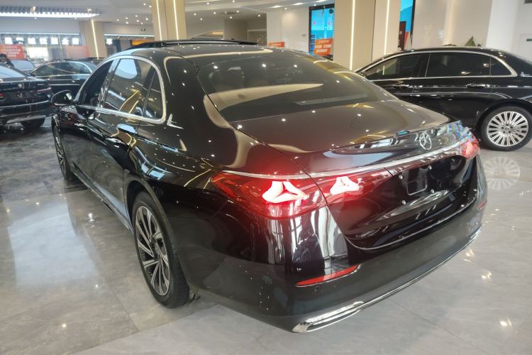 Used Mercedes-Benz E-Class 2024 E 300 L Luxury Model
