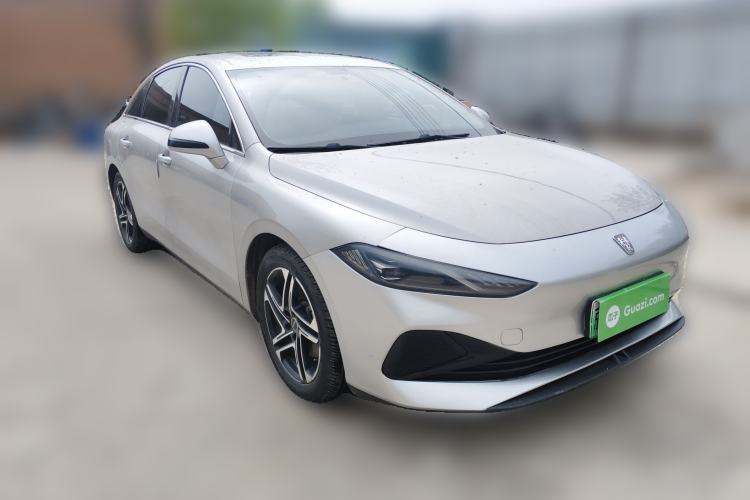 Used Roewe D7 2023 DMH 125km Superior Edition