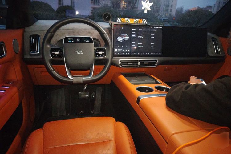 Used Li Auto L7 2023 Air model
