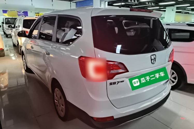 Used Baojun 730 2016 Revised 1.5L Manual Standard Version 7 Seats China V Emission Standard