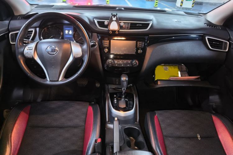 Used Nissan Qashqai 2017 2.0L CVT Luxury Edition China V Standard Center Console
