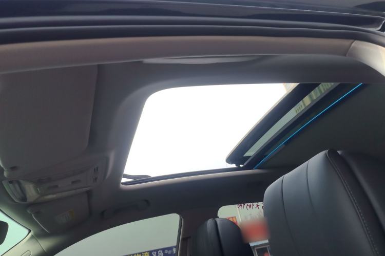 Used Hongqi HS5 2023 2.0T Qixiang Pro Edition
