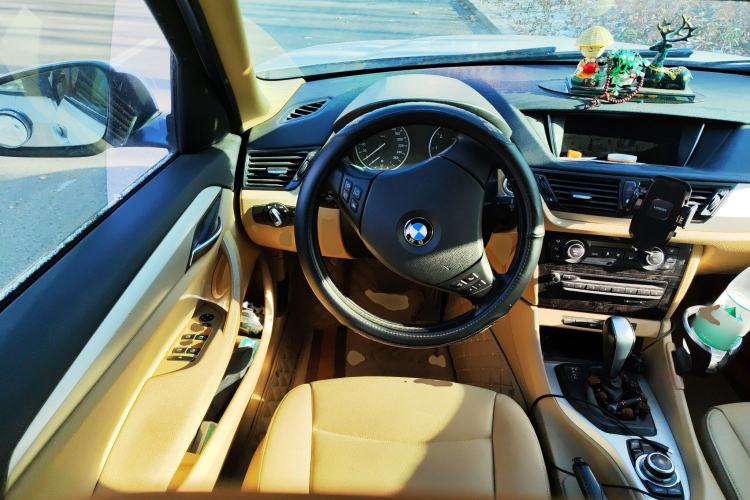 Used BMW X1 2012 sDrive18i Fashion Model
