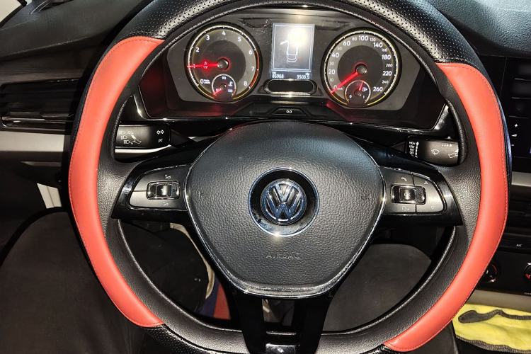 Used Volkswagen Lavida 2018 1.5L Automatic Comfort Edition China V Standard