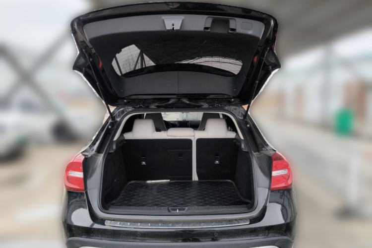 Used Mercedes-Benz GLA 2015 GLA 220 4MATIC Fashion Model