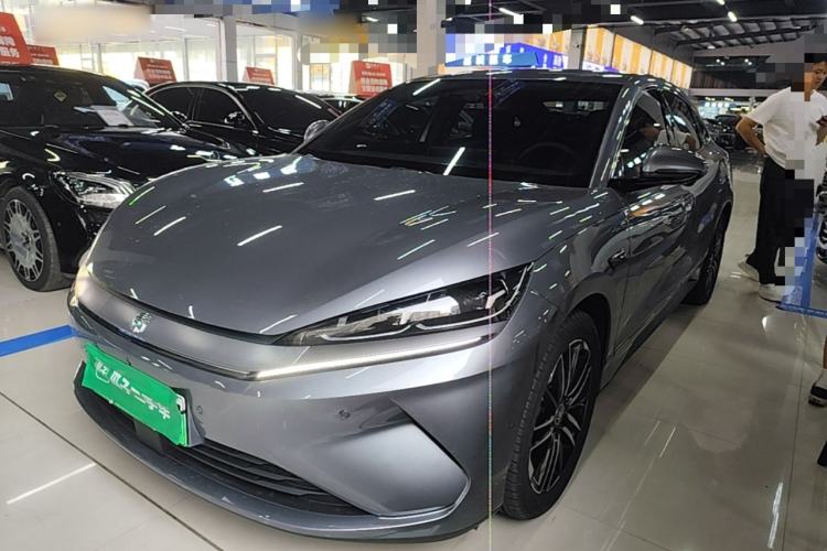 Używany BYD Qin L 2025 EV 545KM Cloud Suspension Edition