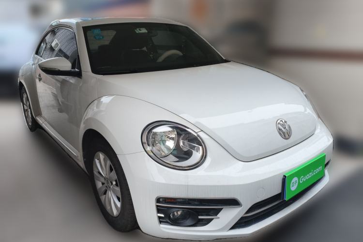 Used Volkswagen Beetle 2017 180TSI Yile Edition Front Right 45 Deg