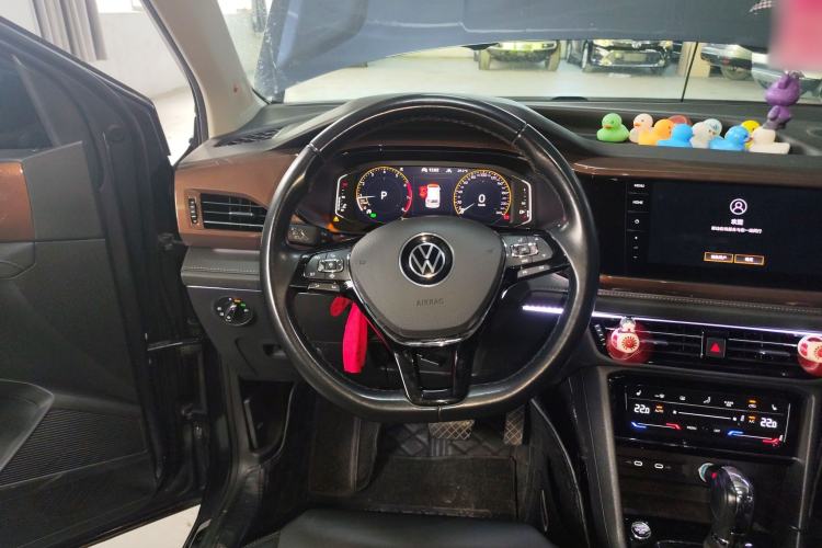 Used Volkswagen Tharu 2021 330TSI Four-Wheel Drive Flagship Edition Steering Wheel
