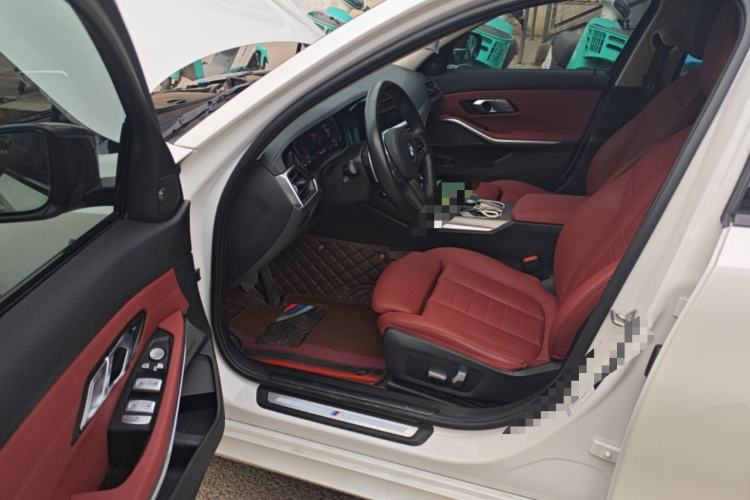 Used BMW 3 Series 2021 Second Facelift 325Li M Sport Night Edition Package Driver Seat