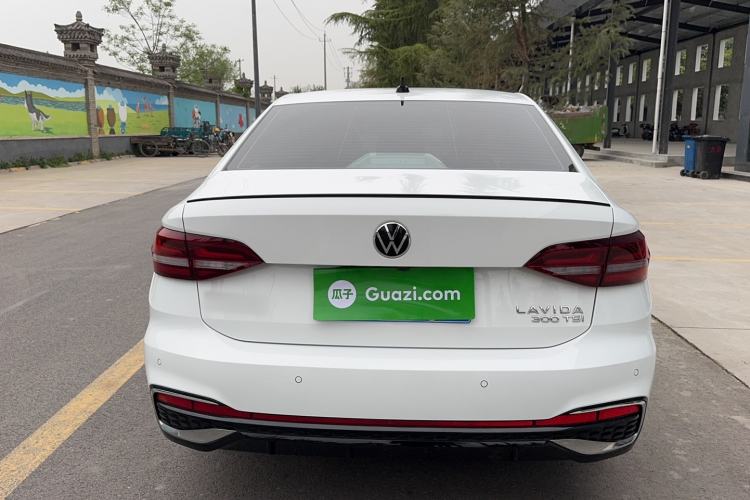 Used Volkswagen Lavida 2023 300TSI DSG Starry Full-Comfort Edition Exterior 4