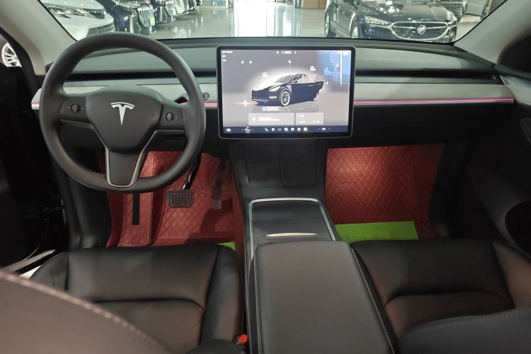 Used Tesla Model Y 2023 Rear-Wheel-Drive Version Center Console