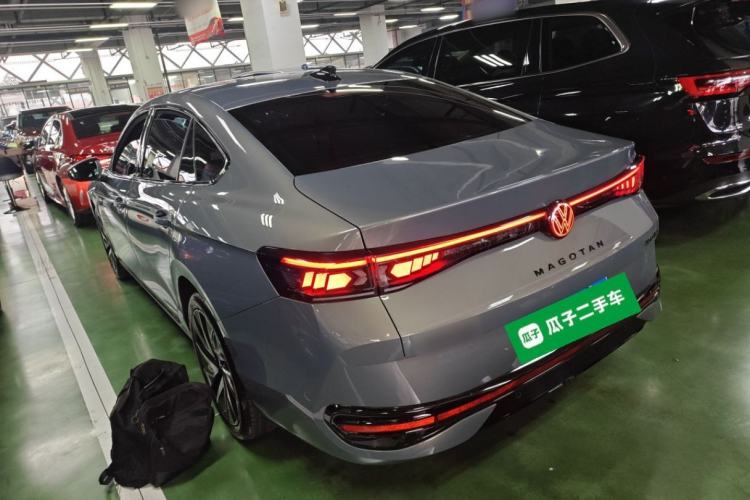 Used Volkswagen Magotan 2024 380TSI DSG Prestige Edition DaMai Package