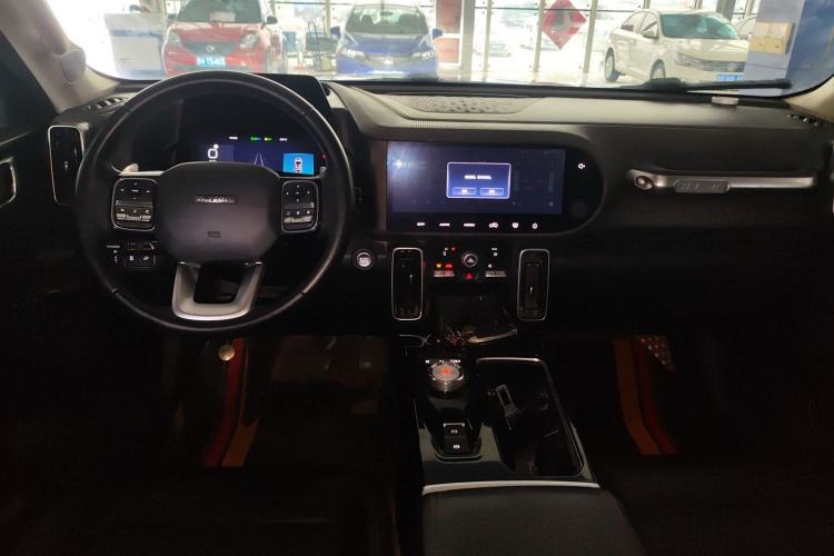 Used Haval DARGO 2021 2.0T DCT Two-Wheel Drive Chinese Mastiff Edition Center Console