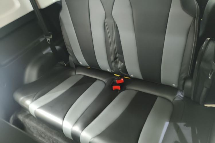 Used Roewe Clever 2022 311km QiQi BoBo Edition
