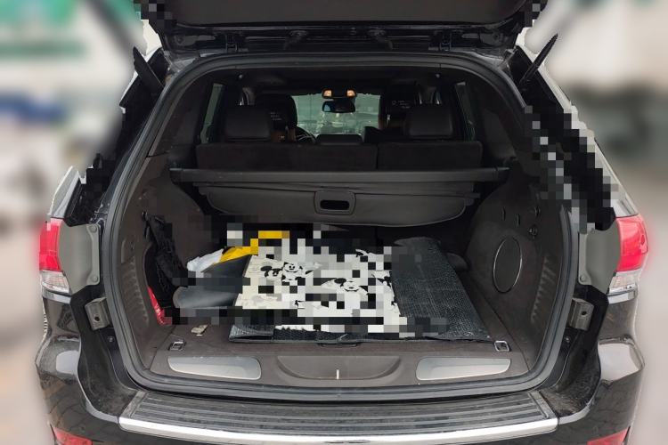 Used Jeep Grand Cherokee 2014 3.6L Flagship Prestige Edition
