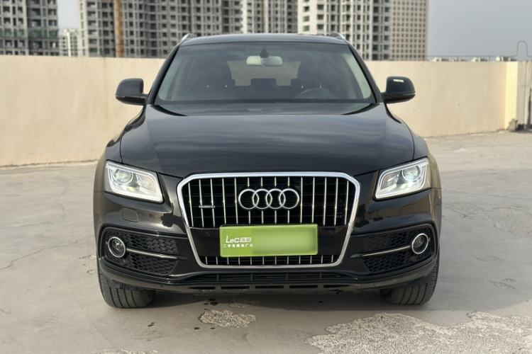 Used Audi Q5 2018 Collector's Edition 40 TFSI Ambition Model
