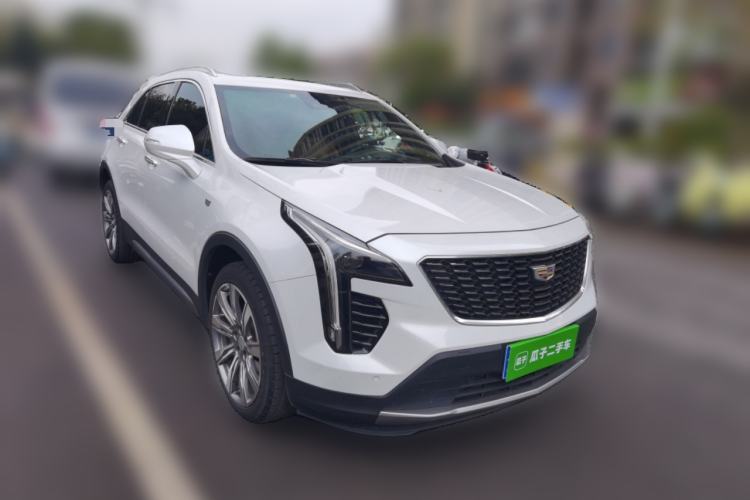 Used Cadillac XT4 2018 28T 4x4 Platinum Edition
