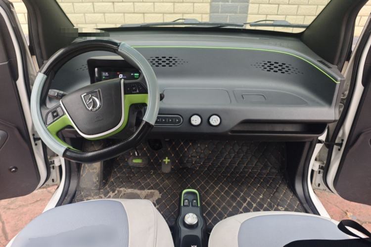 Used Baojun E100 2020 305KM Smart Drive Version Interior 2