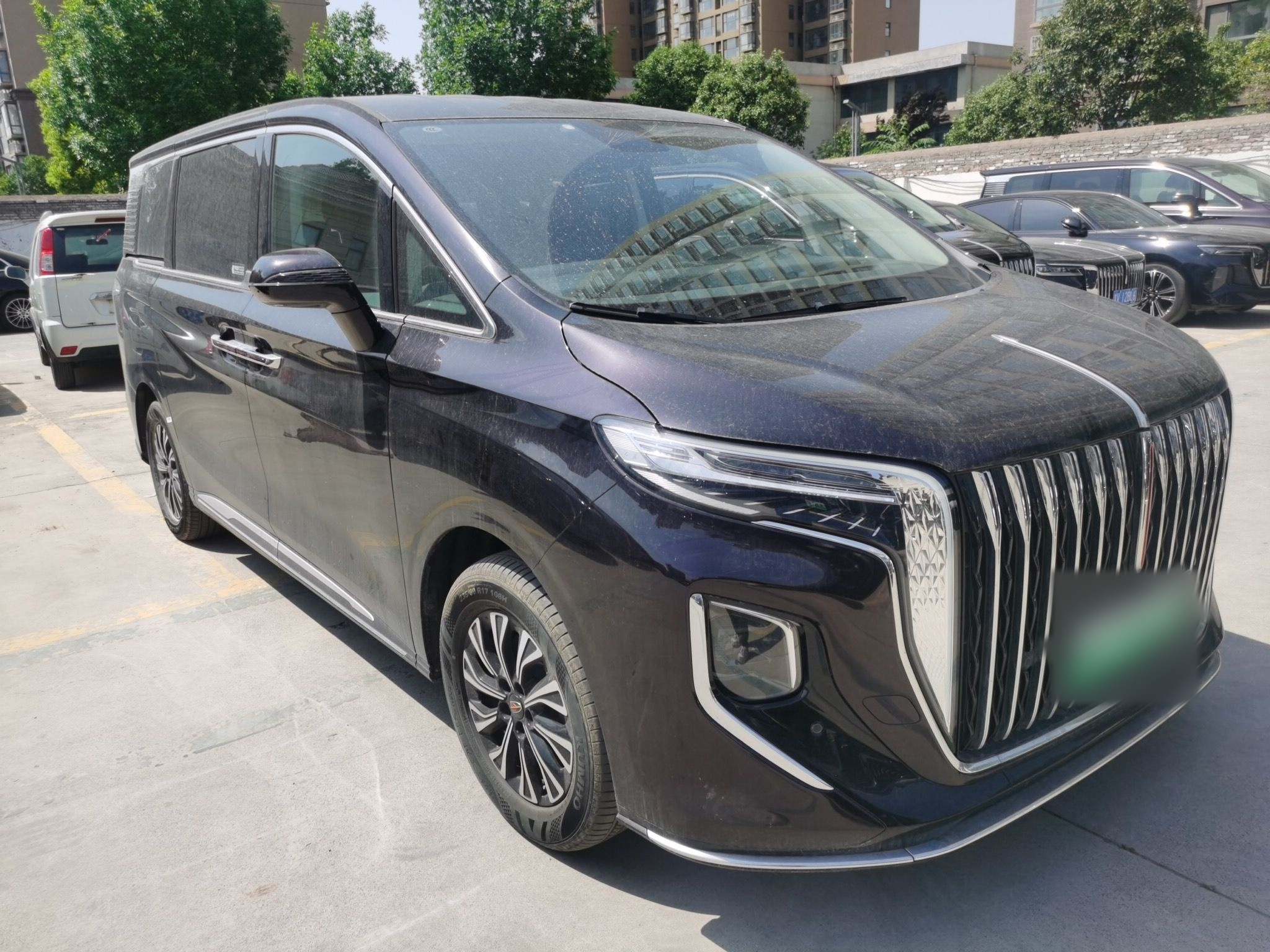 Hongqi HQ9 PHEV 2024 2.0T Four-Wheel Drive Business Edition — снимка 7