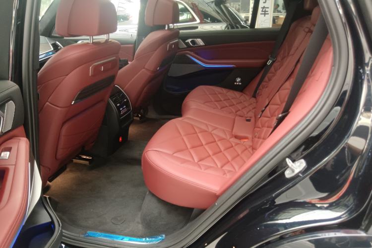 Used BMW X5 2023 xDrive 40Li M Sport Night Edition Package