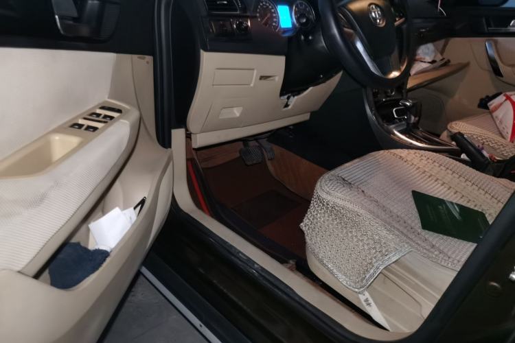 Used Brilliance V5 2012 1.6L Automatic Luxury Version