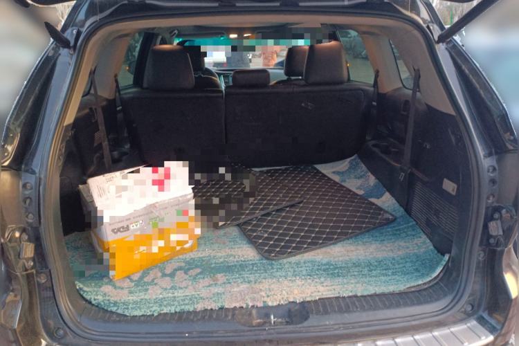 Used Toyota Highlander 2017 2.0T Four-Wheel Drive Luxury Edition 7 Seats