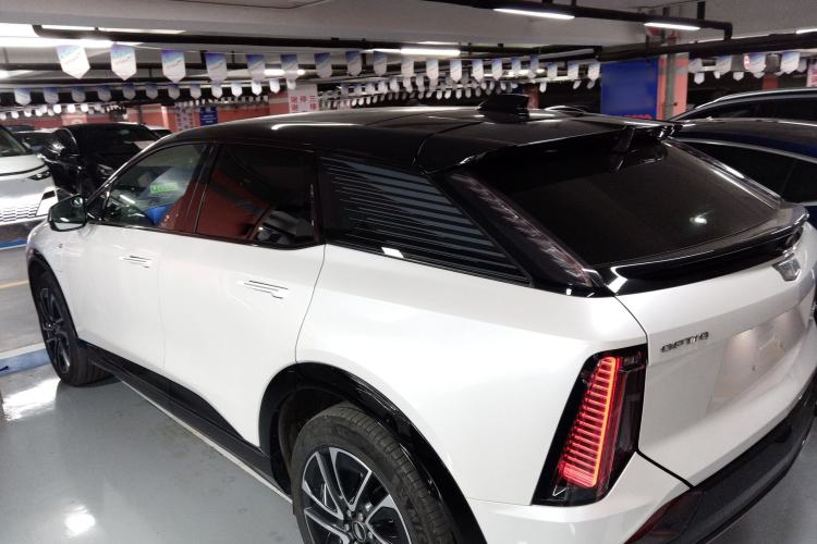 Used Cadillac OPTIQ 2024 Four-Wheel Drive Long-Range Version
