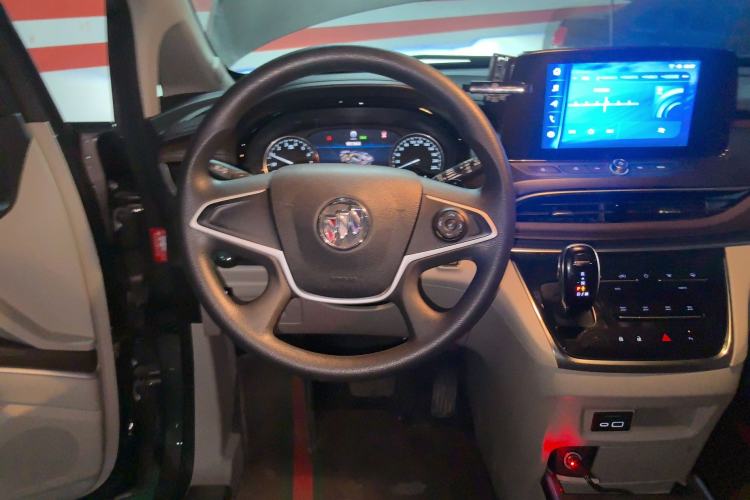 Used Buick GL8 2021 Land Cruiser Executive Class 652T Comfort Model
