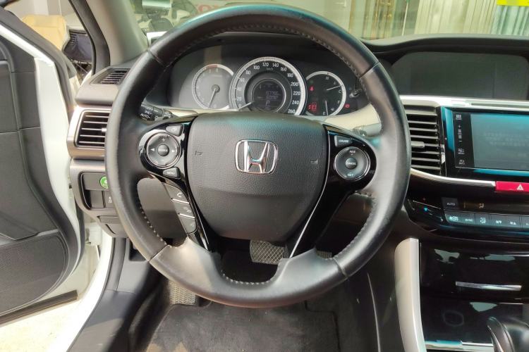 Used Honda Accord 2016 2.4L Luxury Edition Steering Wheel