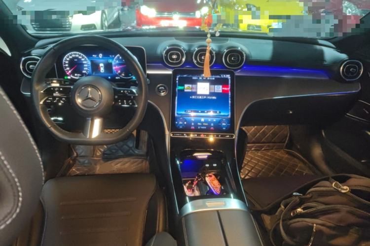 Used Mercedes-Benz C-Class 2023 C 200 L Sport Edition Center Console