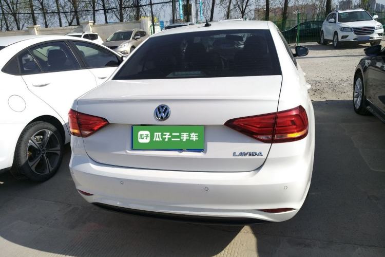 Used Volkswagen Lavida 2019 Lavida Start 1.5L Manual Fashion Edition China VI Standard Rear
