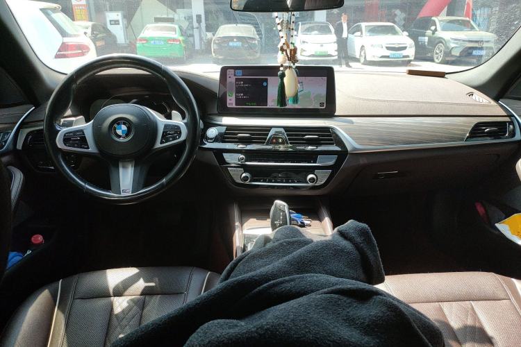 Used BMW 5 Series 2022 Restyled 530Li Leading Edition M Sport Package
