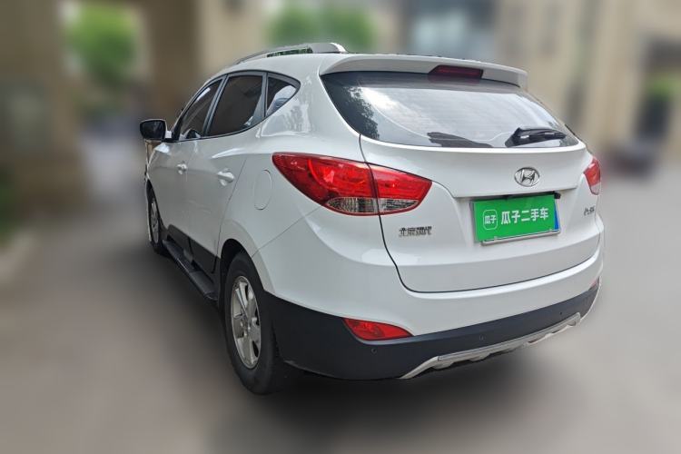 Used Hyundai ix35 2012 2.0L Automatic Two-Wheel Drive New Edition GL
