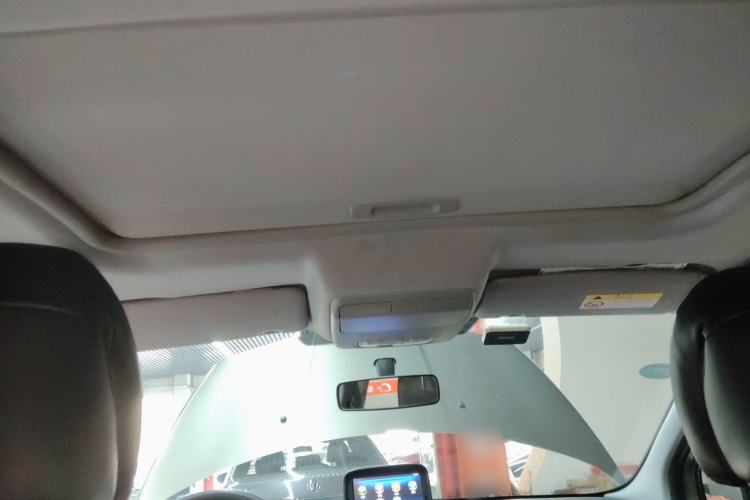 Used Peugeot 3008 2015 2.0L Automatic Classic Edition