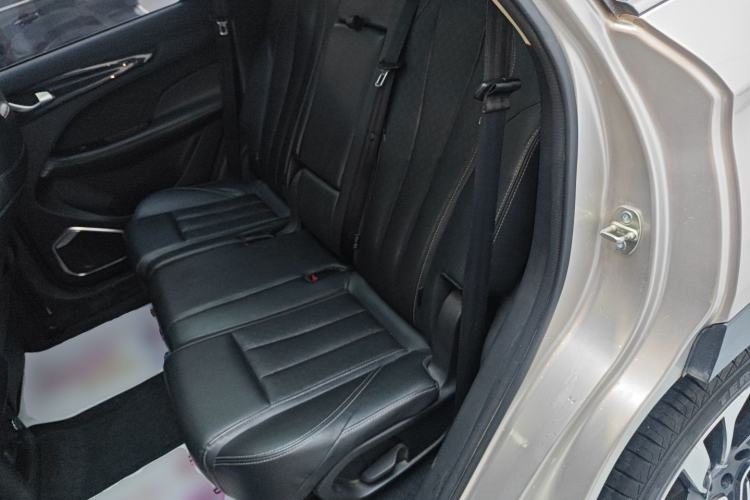 Used JETOUR X90 2019 1.6T DCT Zhaolü Edition 5 Seats China VI Standard Left Rear Seat