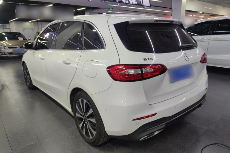 Used Mercedes-Benz B-Class 2021 B 180 Fashion Model Rear Left 45 Deg